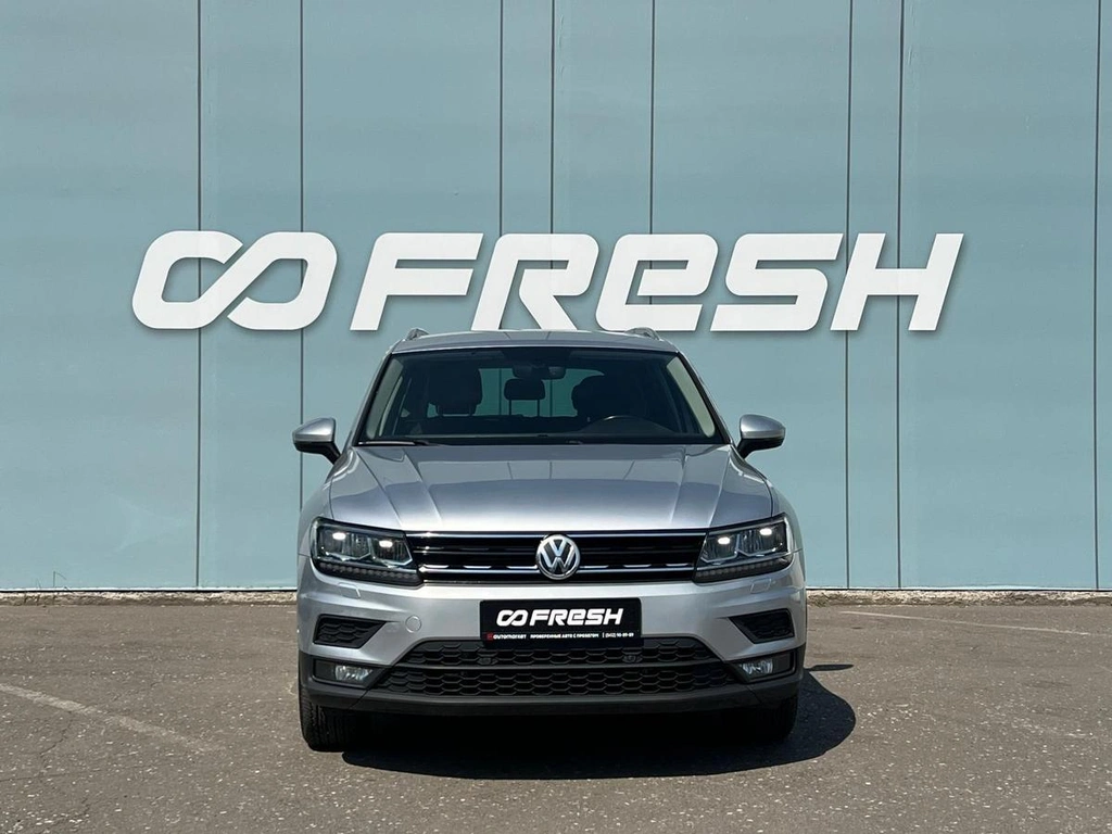 Внедорожник Volkswagen Tiguan 2018 года, 2599000 рублей, Ижевск