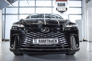 Внедорожник Lexus RX 2023 года, 8899999 рублей, Москва