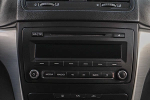 Внедорожник Skoda Yeti 2014 года, 1139000 рублей, Челябинск