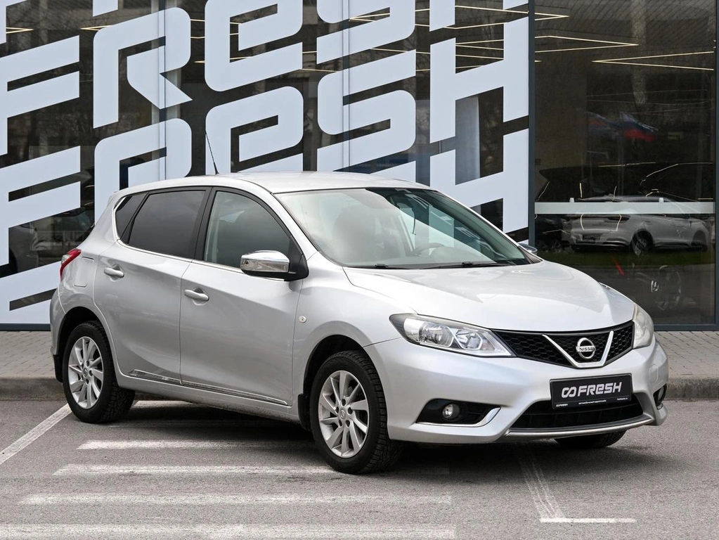 Хетчбэк Nissan Tiida 2015 года, 1097000 рублей, Волгоград