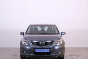 Седан Toyota Avensis 2009 года, 1199000 рублей, Омск