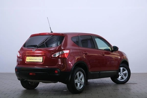 Внедорожник Nissan Qashqai 2013 года, 1349000 рублей, Омск