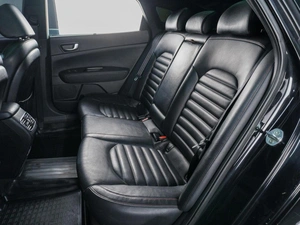 Седан Kia Optima 2017 года, 2099000 рублей, Сургут