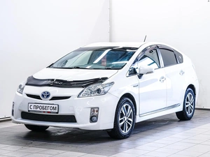 Лифтбек Toyota Prius 2011 года, 939000 рублей, Красноярск