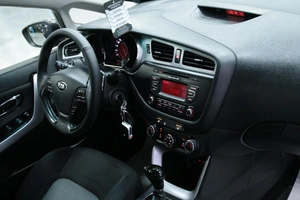 Хетчбэк Kia Ceed 2014 года, 1173000 рублей, Солонцы