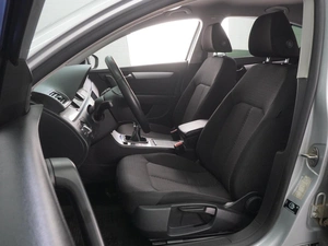 Седан Volkswagen Passat 2012 года, 1113000 рублей, Воронеж