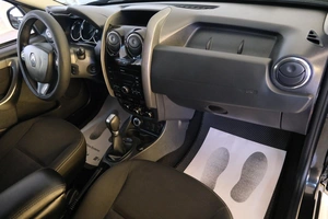 Внедорожник Renault Duster 2018 года, 1249000 рублей, Омск