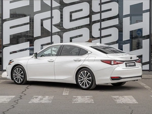 Седан Lexus ES 2018 года, 3469000 рублей, Краснодар