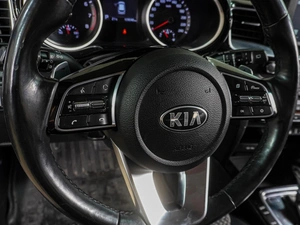 Хетчбэк Kia Ceed 2018 года, 1539000 рублей, Воронеж
