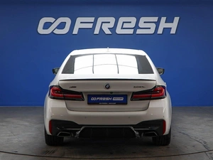 Седан BMW 5 серия 2020 года, 4095055 рублей, Москва
