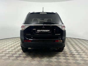 Внедорожник Mitsubishi Outlander 2012 года, 1317100 рублей, Казань