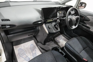 Минивэн Toyota Wish 2011 года, 1199000 рублей, Новокузнецк