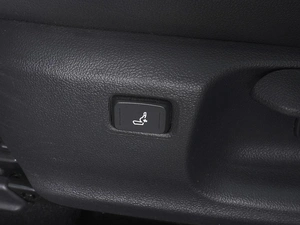 Седан Toyota Corolla 2021 года, 1900000 рублей, Ростов-на-Дону