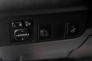 Внедорожник Toyota RAV4 2016 года, 1999000 рублей, Кемерово