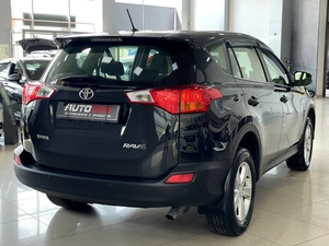 Внедорожник Toyota RAV4 2013 года, 1797000 рублей, Солонцы