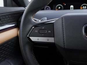 Лифтбек Changan UNI-V 2022 года, 2491000 рублей, Волгоград