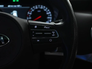 Лифтбек Kia Stinger 2018 года, 2498999 рублей, Москва