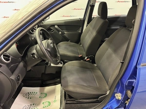 Седан ВАЗ (LADA) Granta 2015 года, 579000 рублей, Красноярск