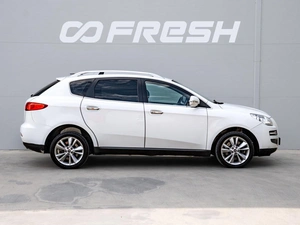 Внедорожник Luxgen U7 Turbo 2015 года, 855000 рублей, Краснодар