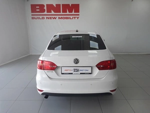 Седан Volkswagen Jetta 2013 года, 1400000 рублей, Смоленск
