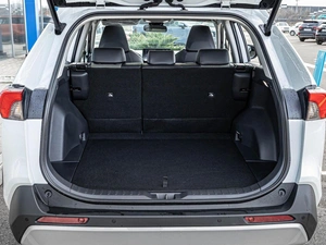 Внедорожник Toyota RAV4 2025 года, 4240000 рублей, Краснодар