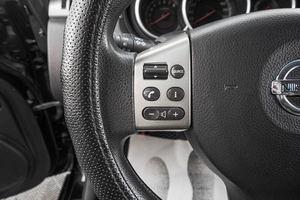 Хетчбэк Nissan Tiida 2012 года, 939000 рублей, Барнаул