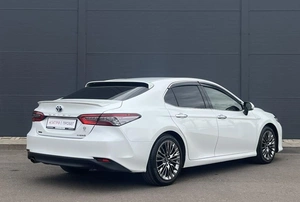 Седан Toyota Camry 2017 года, 2610000 рублей, Солонцы