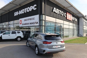 Хэтчбек Kia Ceed 2020 года, 1920000 рублей, Мирное