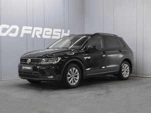 Внедорожник Volkswagen Tiguan 2020 года, 2600000 рублей, Омск