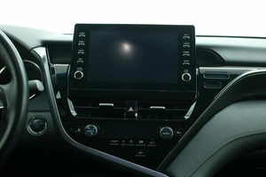 Седан Toyota Camry 2023 года, 3800000 рублей, Красноярск