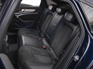 Седан Audi A6 2018 года, 3999785 рублей, Москва