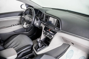 Седан Hyundai Elantra 2020 года, 1619000 рублей, Пермь