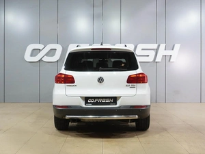 Внедорожник Volkswagen Tiguan 2012 года, 1099000 рублей, Воронеж
