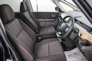 Минивэн Honda Freed 2017 года, 1499000 рублей, Красноярск