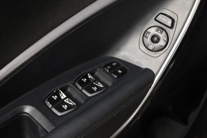 Внедорожник Hyundai Santa Fe 2017 года, 2549000 рублей, Новосибирск