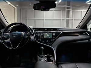Седан Toyota Camry 2019 года, 2697000 рублей, Красноярск