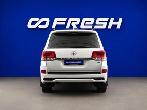 Внедорожник Toyota Land Cruiser 2017 года, 6299777 рублей, Москва