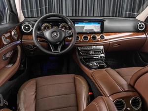 Седан Mercedes-benz E-класс 2016 года, 2539000 рублей, Тюмень