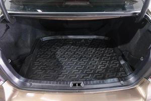 Седан Toyota Avensis 2005 года, 729000 рублей, Новокузнецк