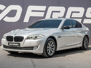 Седан BMW 5 серия 2013 года, 1780000 рублей, Краснодар