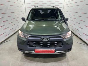 Внедорожник ВАЗ (LADA) Niva Travel 2021 года, 930000 рублей, Красноярск