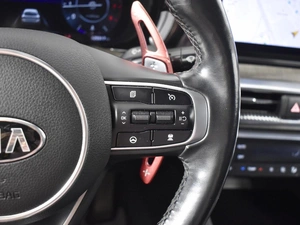 Седан Kia K5 2020 года, 2379900 рублей, Казань