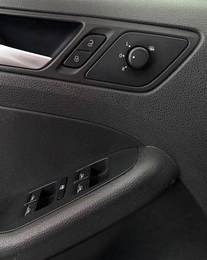 Седан Volkswagen Jetta 2013 года, 857000 рублей, Орёл