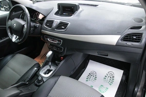 Седан Renault Fluence 2012 года, 708000 рублей, Солонцы