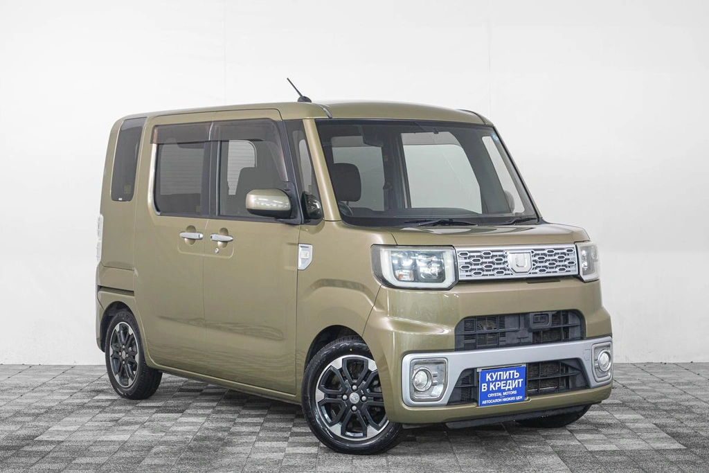 Хетчбэк Daihatsu Wake 2015 года, 949000 рублей, Кемерово