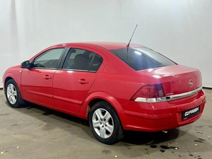 Седан Opel Astra 2010 года, 590000 рублей, Орёл