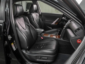 Седан Toyota Camry 2010 года, 1329000 рублей, Тюмень
