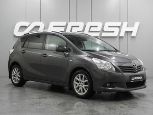 Минивэн Toyota Verso 2011 года, 1299000 рублей, Воронеж