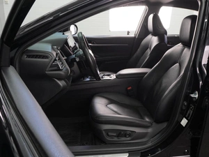 Седан Toyota Camry 2021 года, 2890000 рублей, Воронеж