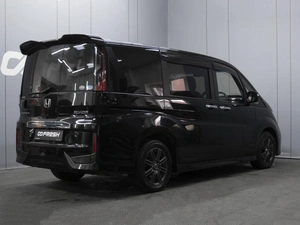 Минивэн Honda Stepwgn 2015 года, 1695000 рублей, Омск